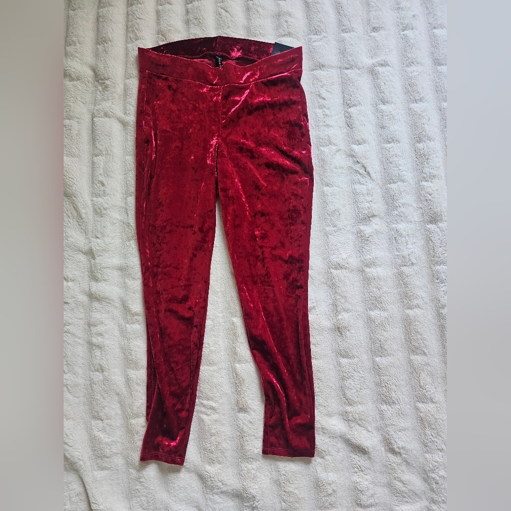 Torrid Velvet Leggings - Red and Black - Picture 6 of 8